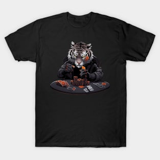 tiger play poker T-Shirt